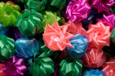 Çok renkli kurdele çiçeğinin tam kare görüntüsü