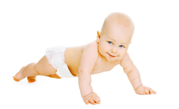 Bébé mignon rampe en couches sur un fond blanc — Photo