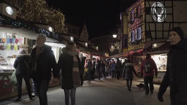 コルマール フランス 12月10 2019 その有名な市場とコルマールの魔法のクリスマス フランス全土で最も魅力的で雰囲気のあるクリスマスマーケットの中で — ストック動画