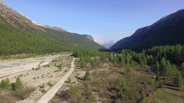 Pontresina Switzerland Juni 2015 Drone Flight Cart Track Pathway Morteratsch — Stockvideo