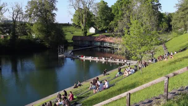 Sankt Gallen Switzerland Maj 2020 Drei Weieren Namnet Ett Lokalt — Stockvideo