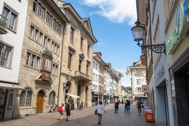 Winterthur, İsviçre - 7 Mayıs 2020: İsviçre 'nin en büyük altıncı şehri olan tarihi Winterthur kasabasından bir görüntü