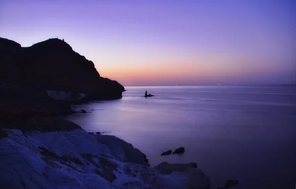 Amanecer de color malva en el Cabo de Gata, en Almera