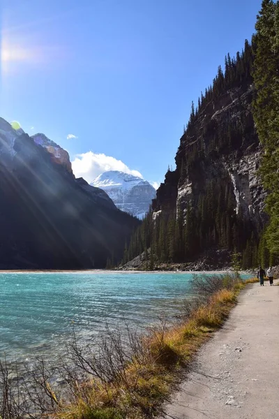 Banff, Jasper ve Lake Louise Kanada 'daki ulusal parklar.