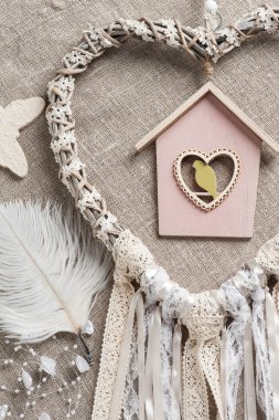 Kalp şeklinde dreamcatcher  