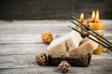 Doğal zeytinyağı sabunu ve bal mum