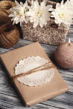 Craft el yapımı hediye kutusu 