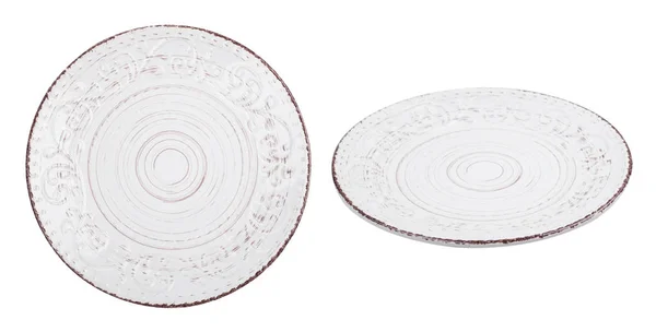 Piatto in ceramica beige isolato su sfondo bianco — Foto Stock