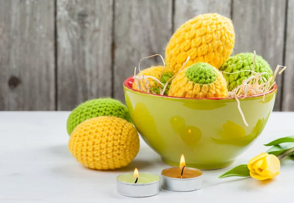 Green yellow crocheted easter eggs — Stock Photo, Image