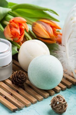 Yeşil banyo bomba ve soap Spa ürünleri ile 