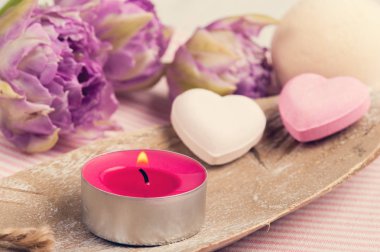 Vanilya ve çilek Banyosu bomba