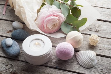 Eski ahşap arka plan banyo bombaları