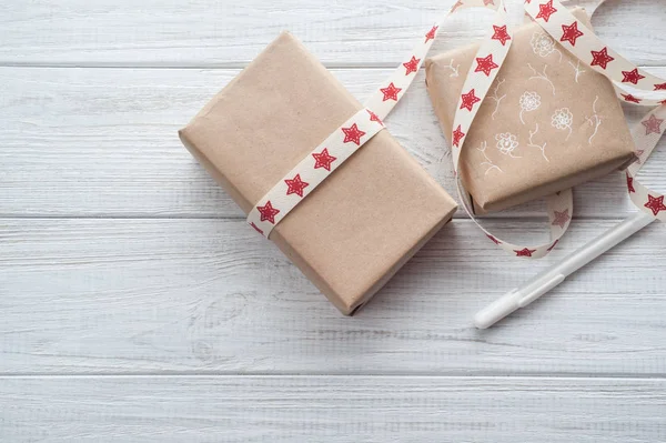 Cajas de regalo con etiqueta — Foto de Stock