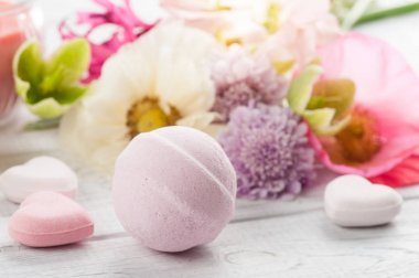 Eski ahşap arka plan banyo bombaları