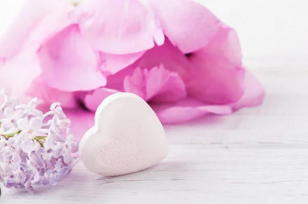 Bath bomb on wooden background — Stock Photo, Image