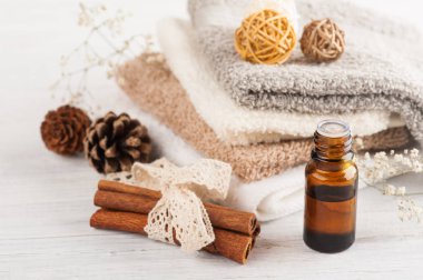 Esans ve havlu Spa kompozisyonu