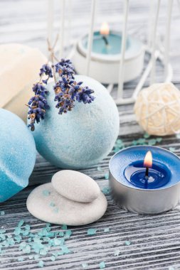 Banyo bombalar ile Spa kompozisyon