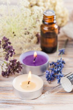 Esans ve havlu Spa kompozisyonu