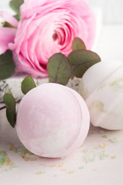 Banyo bombalar ile Spa kompozisyon