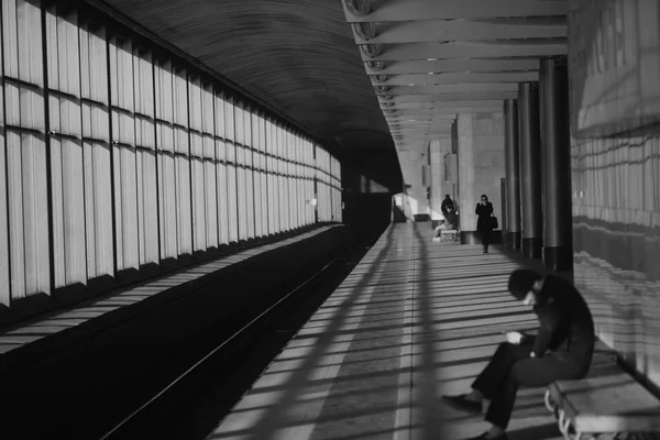 Black-white photo of metro station in the sun — Stock Photo, Image