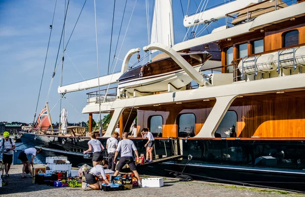 İsveç, Stockholm rıhtımında özel yat sığınağı.