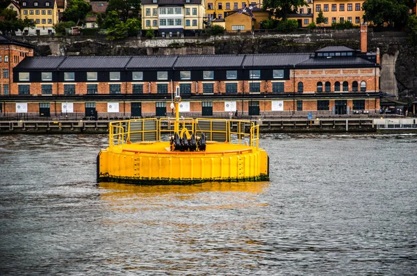 Rögzítő Bója Kikötőben Stockholm Központjában Svédországban — Stock Fotó