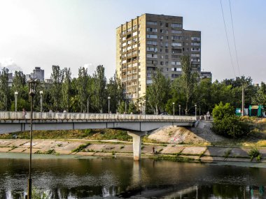 Kiev, Ukrayna 'daki Kanal' da tahta kaldırım