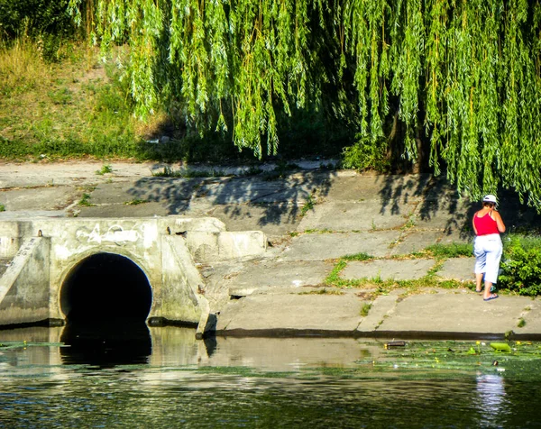 Paseo Marítimo Canal Kiev Ucrania — Foto de Stock