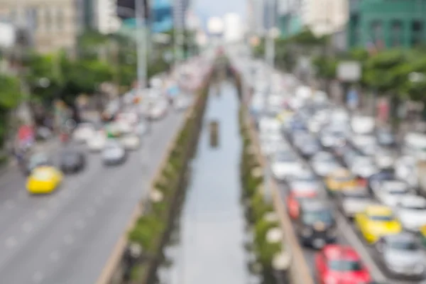 Oskärpa av trafikerar i staden — Stockfoto