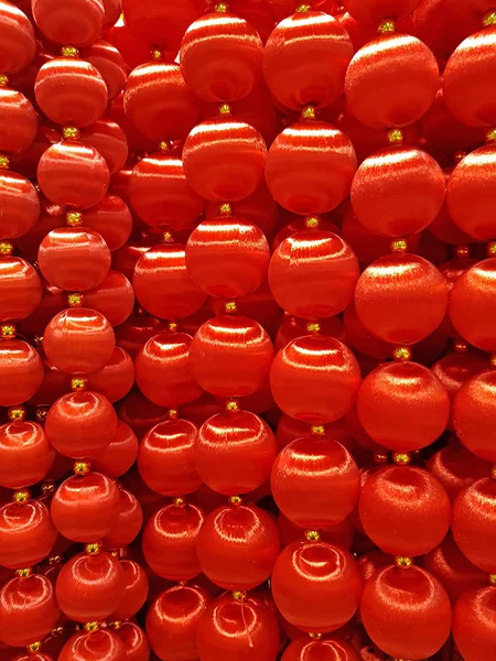 Red ball garland — Stock Photo, Image
