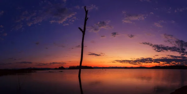 Sunset at the lake — Stock Photo, Image