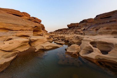 Stone mountain, Sam Phan Bok