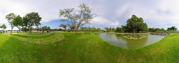 Panorama of public park — Stock Photo, Image