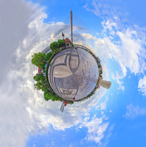 Panorama 360 duży most w parku — Zdjęcie stockowe