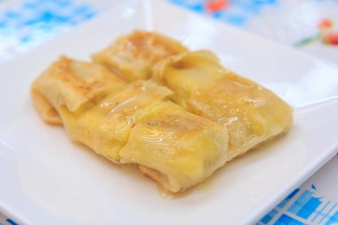 Roti rulo içinde muz ile 