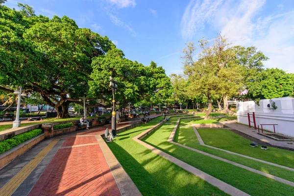 Fortaleza de Phra Sumen em Santichai Prakan Park marco em Bancoc — Fotografia de Stock