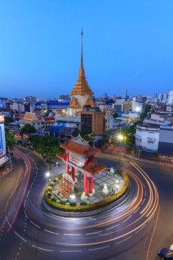 Trafik Odean daire landmark Tayland, hareketli araba
