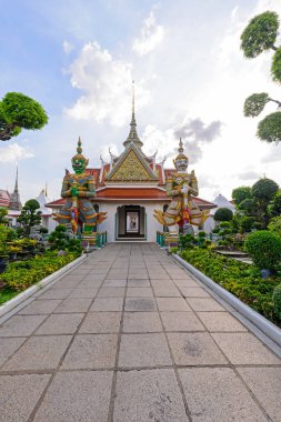 Wat Arun Ratchawararam Ratchawaramahawihan TH dev heykeli