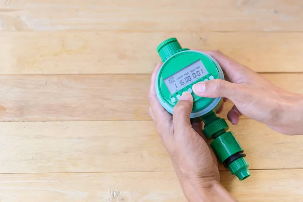 Kullanmadan önce sulama zamanlayıcısını ayarla 