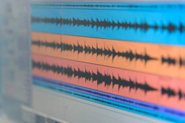 Stüdyodaki ses / monitör ses dalgası dosyası