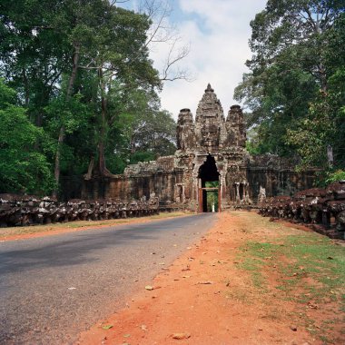 Angkor wat karmaşık