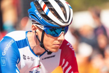 San Vicente de la Barquera, İspanya-7 Eylül 2019. Kilian FRANKINY, GROUPAMA 'nın bisikletçisi - La Vuelta a Espaa' nın 14. evresinde FDJ Takımı.