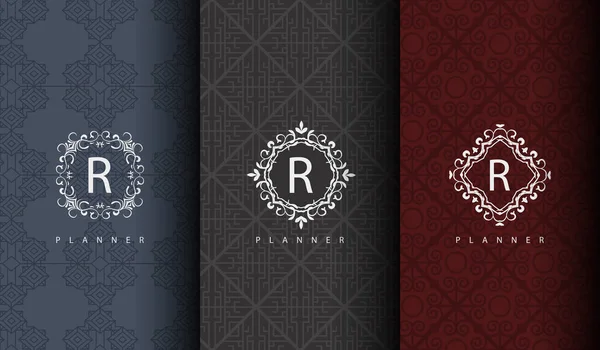 Tasarım Elemanı Süslemesi, Etiketi, Logosu olan Paketleme Şablonları. Süs Arkaplanda Altın Lüks Çiçeklerle Yapıldı