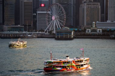 Tsim Sha Tsui limanında gün batımı görüntüsü, Hong Kong