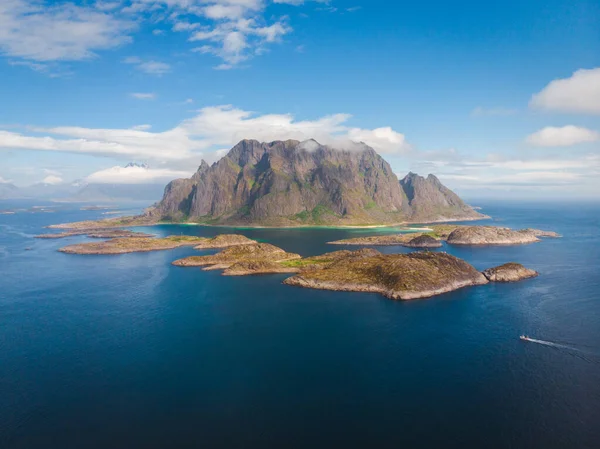 Norveç 'te DJI Mavic Air' in Lofoten adalarına yaptığı seyahatin müthiş bir koleksiyonu.