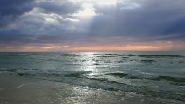 Morze Ciemne Pochmurny Dzień Kinograf — Wideo stockowe