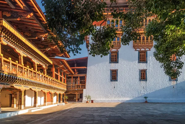 Binnenplaats Van Punakha Dzong Bhutan — Stockfoto