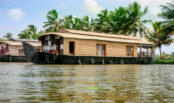 Kerala Hindistan 'daki kayıkhane.