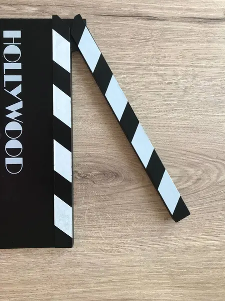 Hollywood sinemasında sette alkışlar