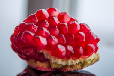 diyet yiyecekler taze meyve sulu doğal organik nar vejetaryen vitaminler